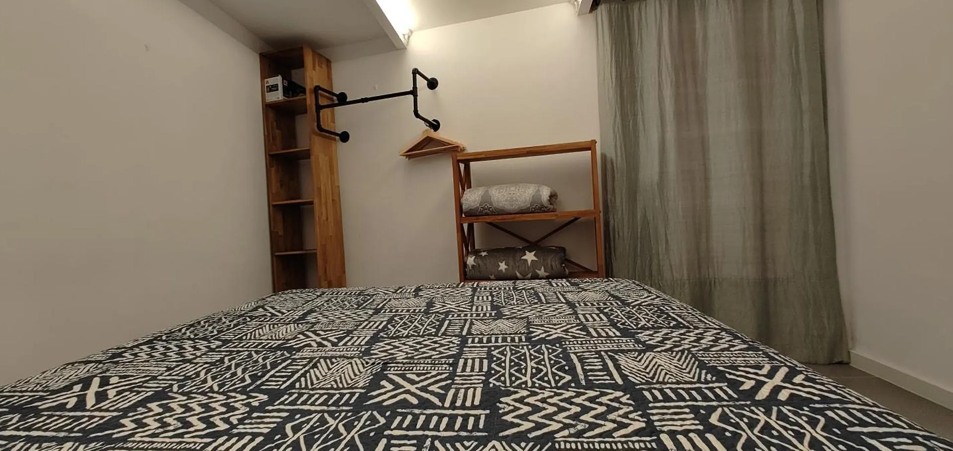 Taocasa Metal Lejlighed Olot